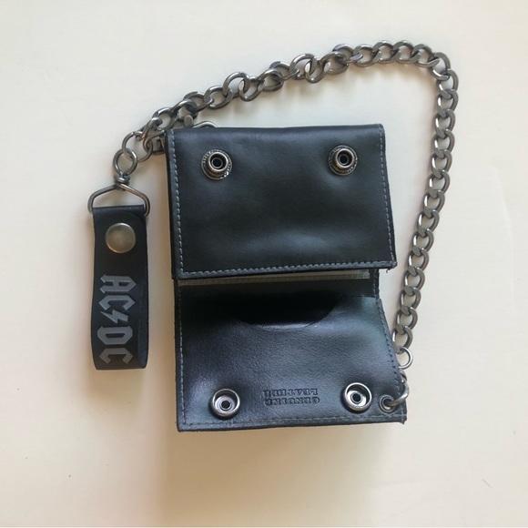 Ac/DC chain wallet (rare) - Picture 3 of 5